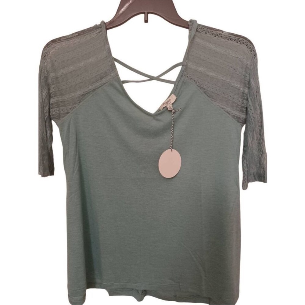 New w/tags Hayden Green Cut Out Relaxed Blouse.  Lace sleeves MED nwt